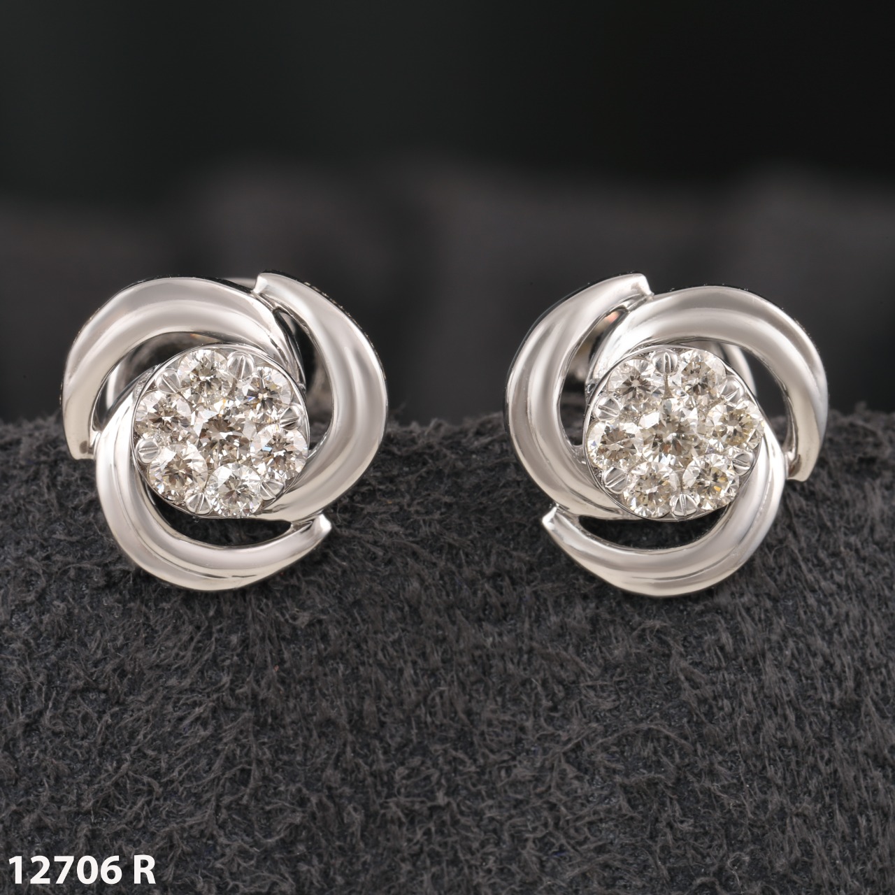 Daitan Round Diamond Stud Earrings